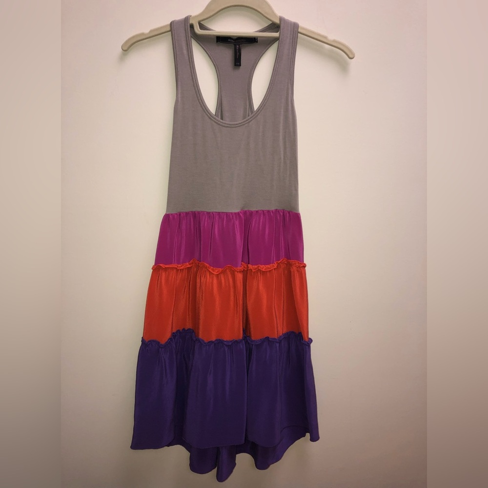 BCBGMaxAzria Sleeveless Tiered Dress in Gray, Orange, and Purple